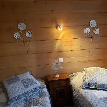 Les Chalets De La Garenne La Ferté-Beauharnais Εξωτερικό φωτογραφία