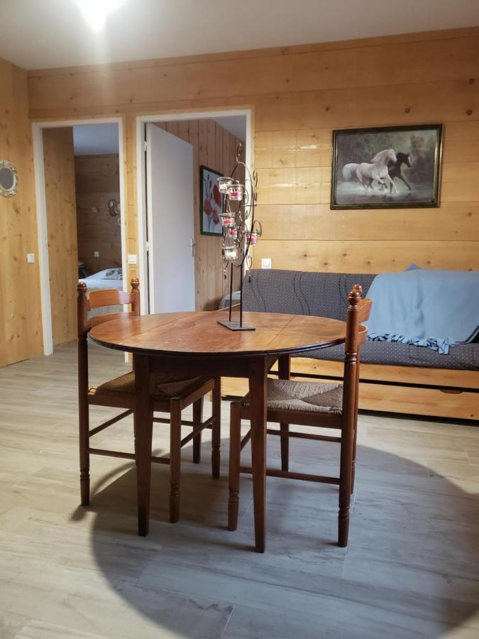 Les Chalets De La Garenne La Ferté-Beauharnais Εξωτερικό φωτογραφία