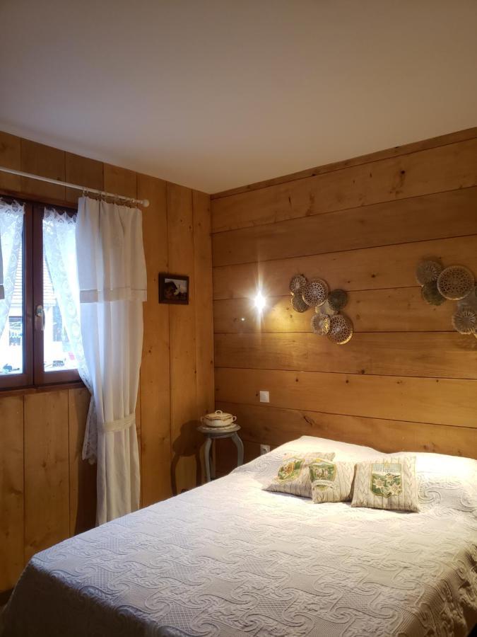 Les Chalets De La Garenne La Ferté-Beauharnais Εξωτερικό φωτογραφία
